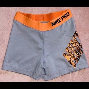 Nike spandex